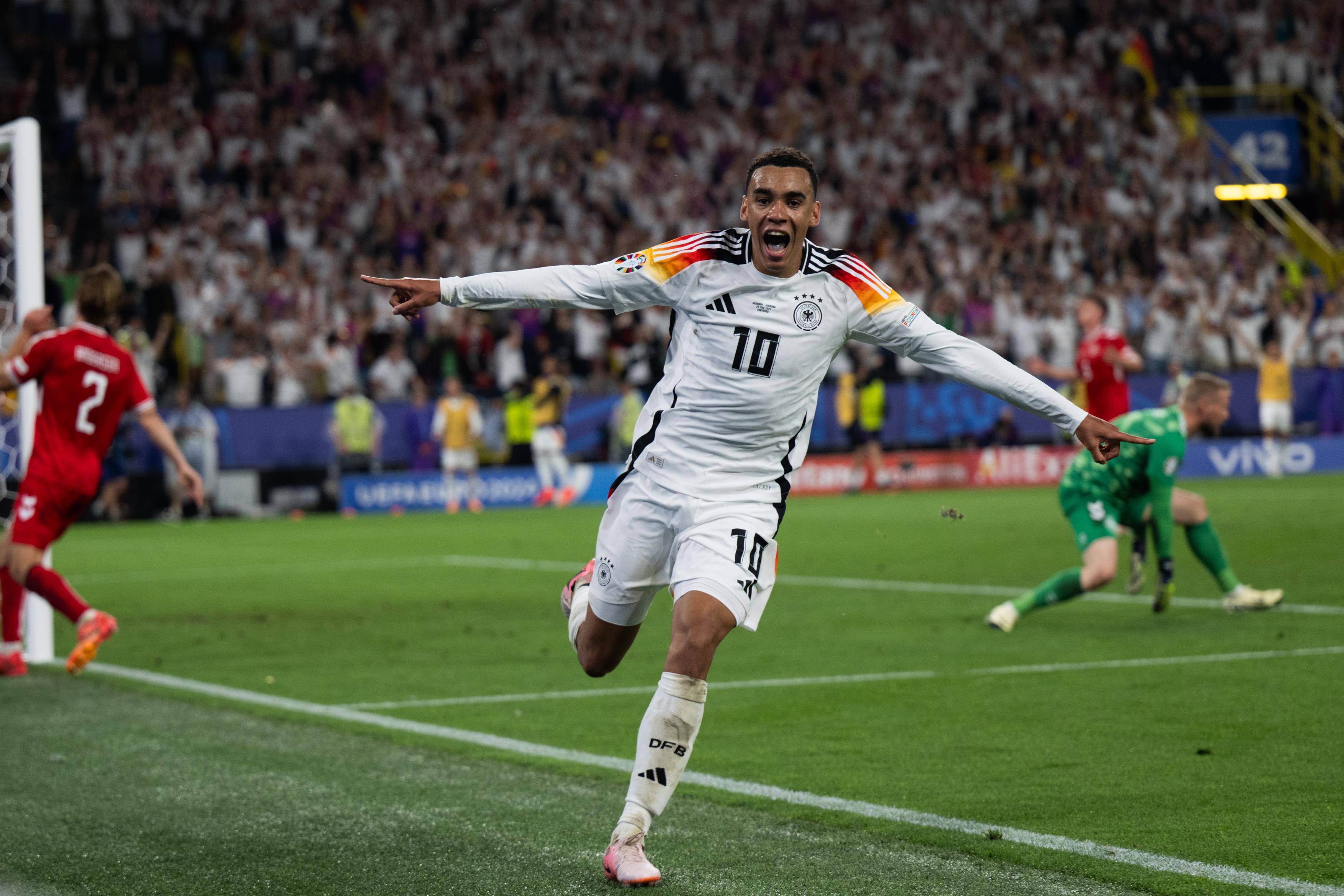 纽卡斯尔完 纽卡斯尔完