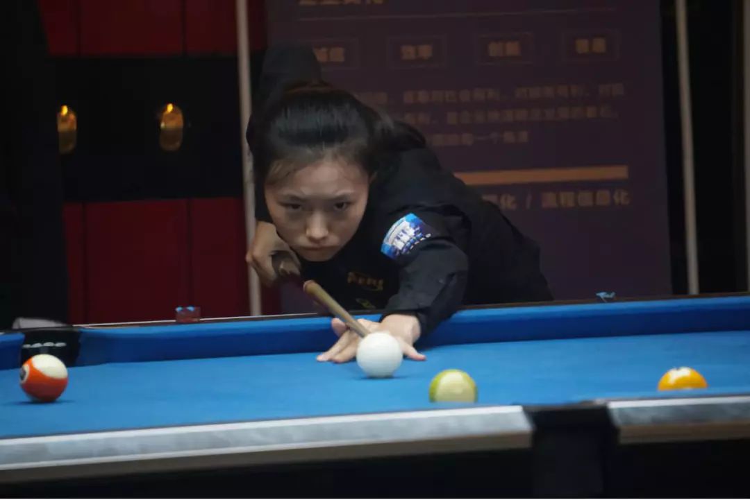 球场在国内 球场在国内