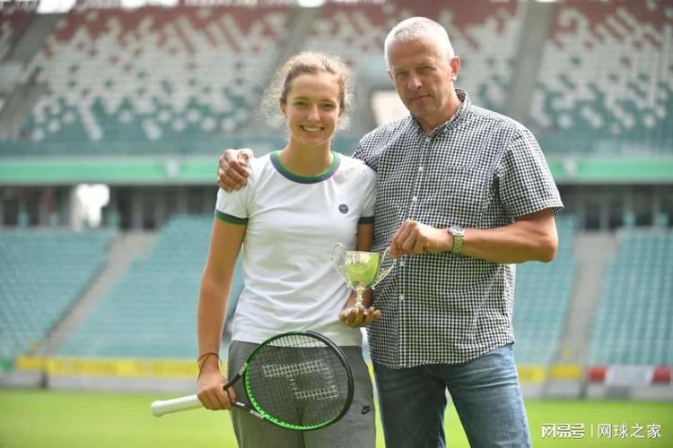 往更广阔社 往更广阔社